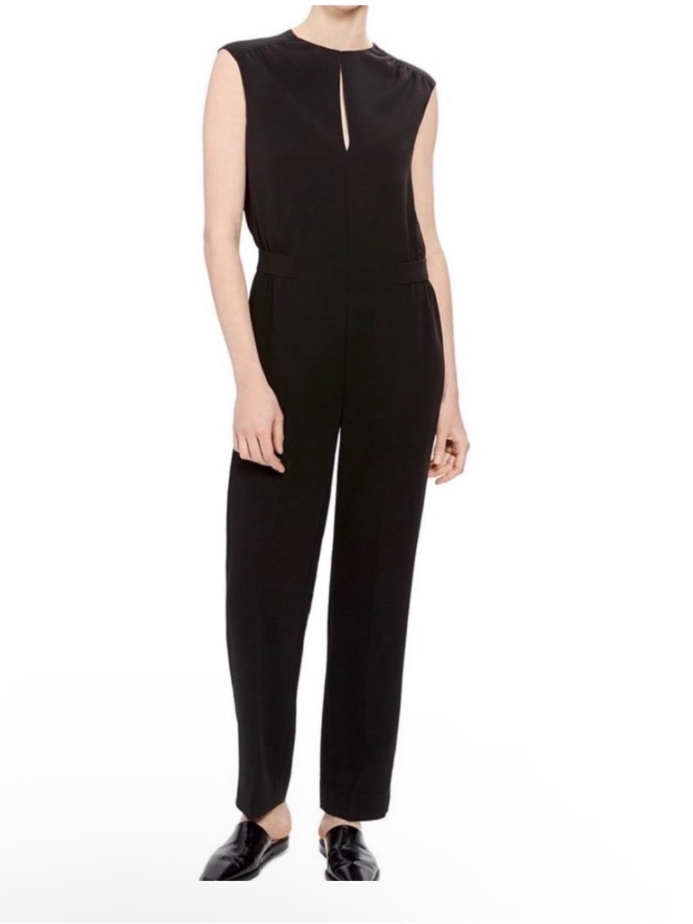 THEORY Black Shirred Sleeveless Key Hole Classic Crepe Jumpsuit Size 6